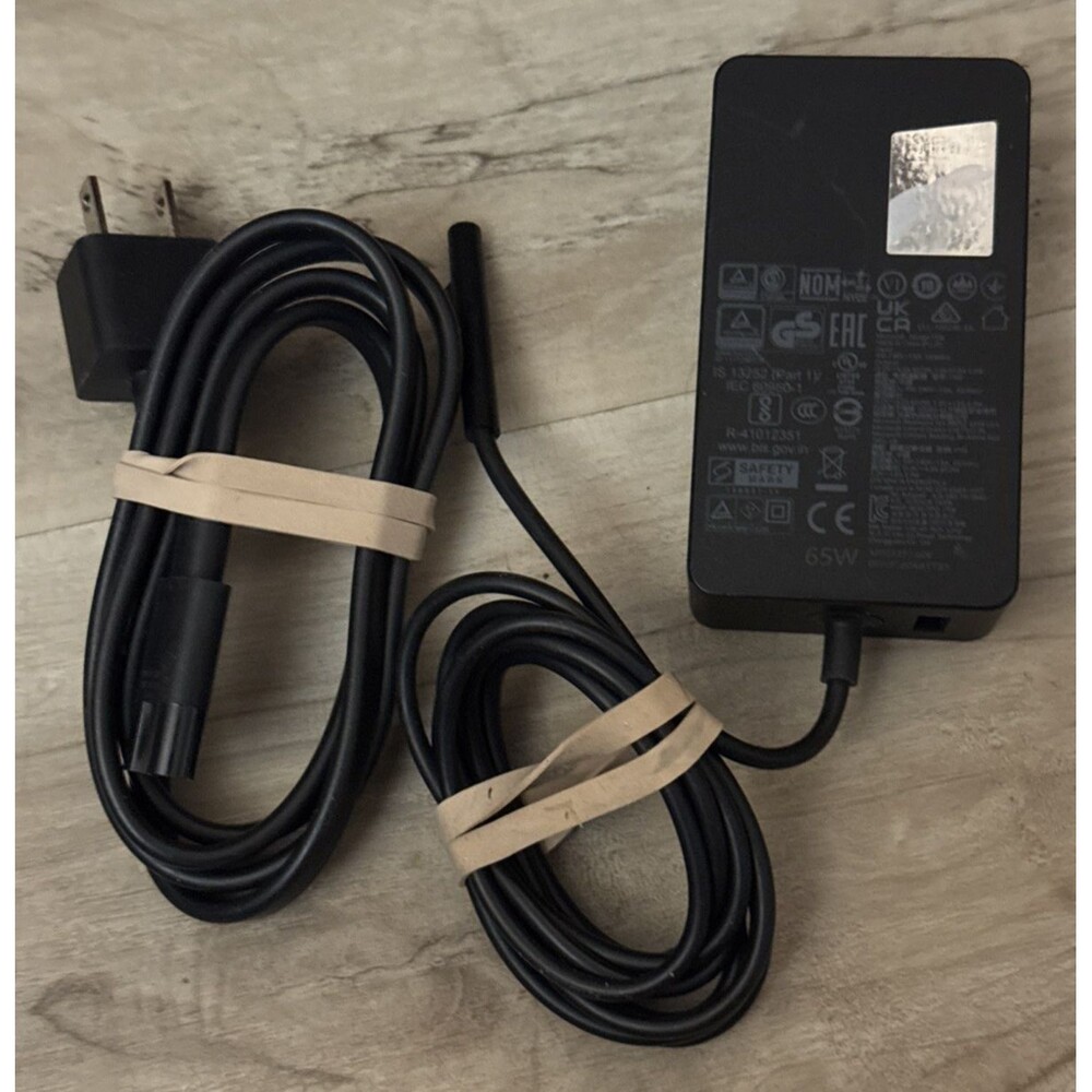Microsoft OEM Charger Model 1706 w/ Power Cord 65W